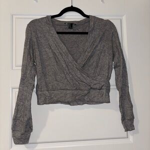 V neck cropped sweater